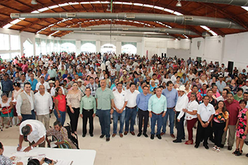 Pagan pensiones a  los adultos mayores