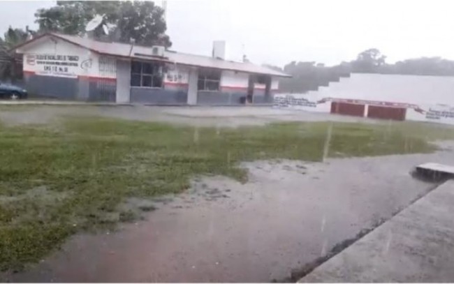 Afecta frente frío a escuelas: Setab