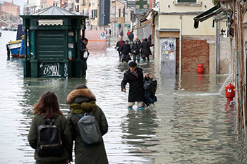 Venecia se inunda