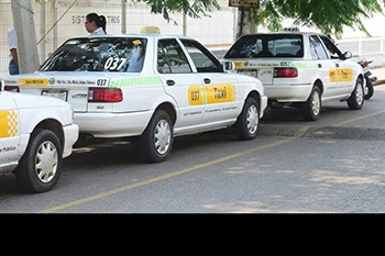 Taxistas tienen su sindicato corrupto