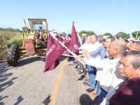 Rehabilita Gobierno infraestructura carretera  en la región de Los Ríos