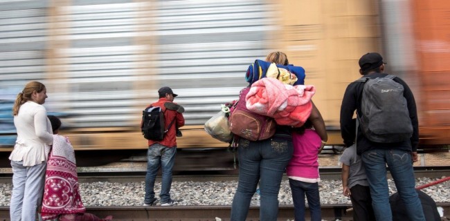EU inicia deportación de  mexicanos a Guadalajara