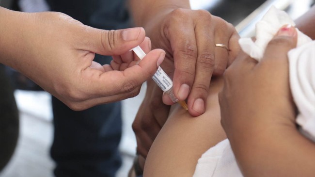 Persiste el desabasto de vacunas en Salud