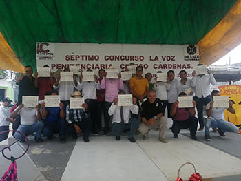 Realizan internos concurso  “La Voz Penitenciaria”