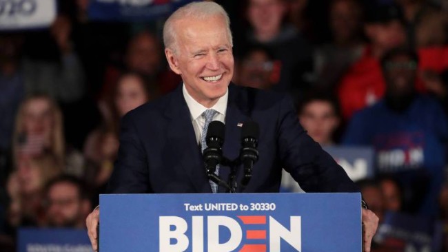 Biden gana por correo