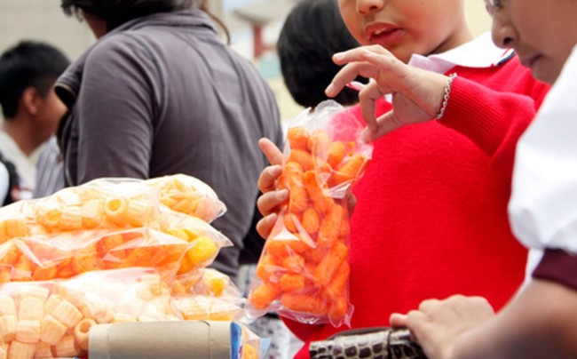 Rechaza Coparmex propuesta de prohibir venta de comida “chatarra” a menores