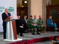 Cooperación pero con respeto, admite Obrador