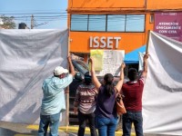 Protestan sindicalizados del ISSET