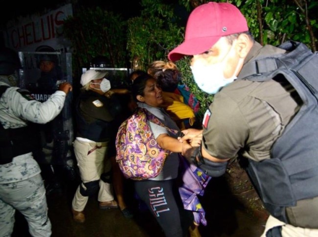 Dispersa la GN a cuarta caravana de migrantes