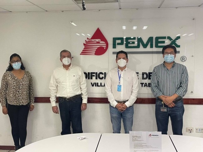 Llegaron los primero apoyos de Pemex para Cunduacán