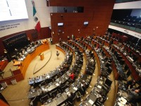 Ríspido debate en el Senado por la ausencia de AMLO