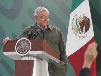 Descarta López Obrador nuevos cierres por variante Ómicron, de Covid-19