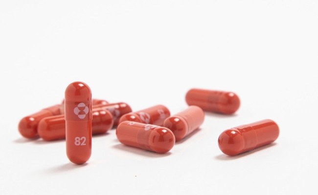 Píldora antiCovid es eficaz “contra cualquier variante”, dice la farmacéutica Merck