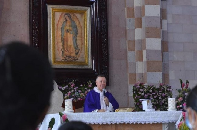 Llama la Iglesia a cuidar a las niñas