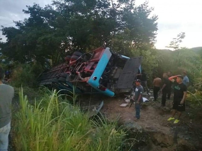 Mueren 9 peregrinos y  28 heridos en accidente carretero en Chiapas