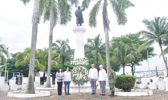 Pueblo y gobierno honran  memoria de Morelos y Pavón
