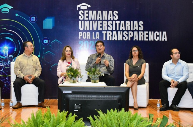 Concluye las Semanas Universitarias por la Transparencia