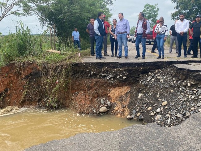 Evalúan daños por las lluvias