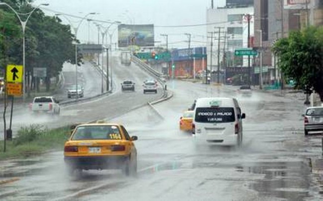 43 familias afectadas dejaron las lluvias en Centro: Osuna