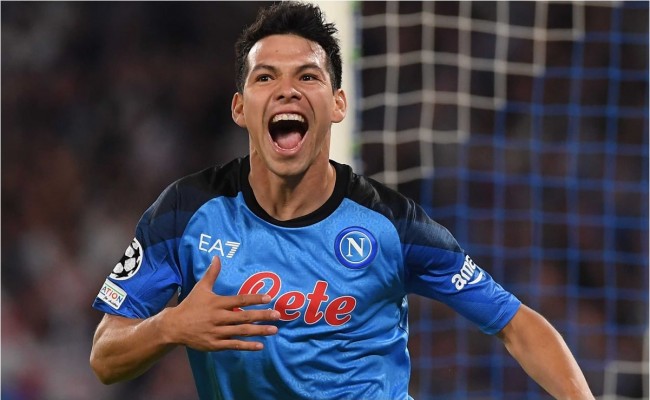 ‘Chucky’ Lozano anota  su gol 30 con el Napoli