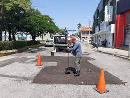 Siguen rehabilitando calles y avenidas de Villahermosa