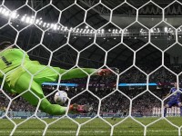 Croacia vence en penaltis a Japón y  avanza a cuartos de final en Qatar