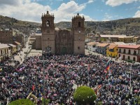 Decretan toque de queda en Puno, epicentro de protestas