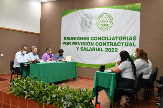 Realiza UJAT primera reunión  conciliatoria con el Staiujat