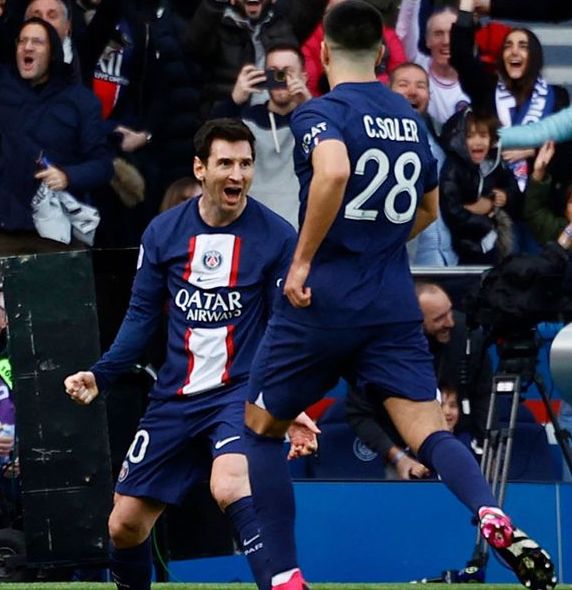 Messi salvo al PSGg al ganar 4-3 al Lille