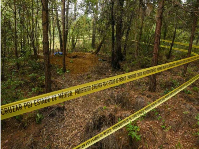 Hallan 9 fosas clandestinas; 68 bolsas con restos humanos