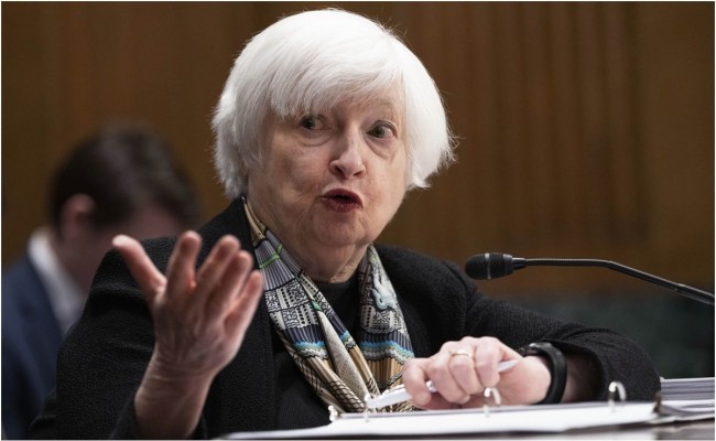 Sistema bancario de EU “es sólido”: Janet Yellen