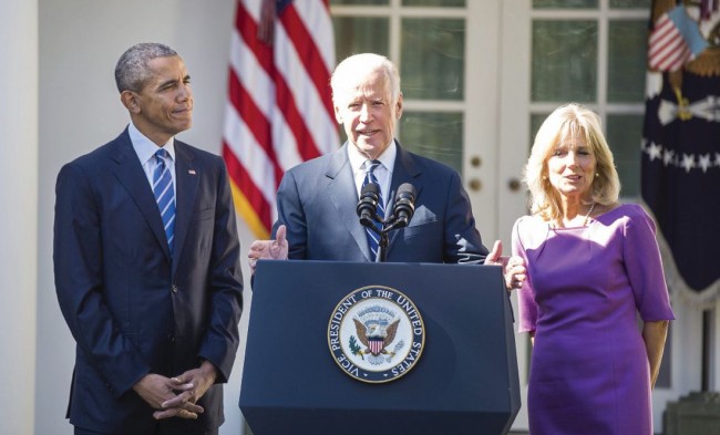 Hillary Clinton y Obama respaldan a Biden para buscar reelección en 2024