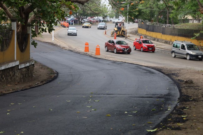 Reconstruye Centro cuatro gazas viales