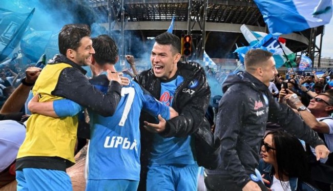 Napoli y ‘Chucky’ Lozano  Campeones de la Serie A