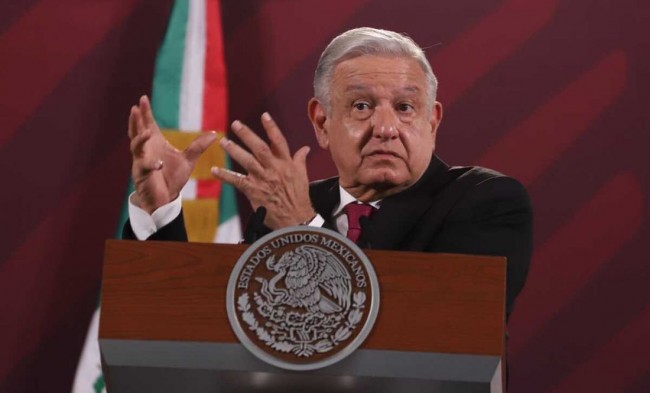 Llama AMLO a seguir con  la transformación del país