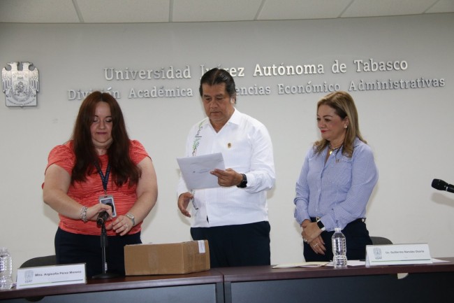 Presenta UJAT resultados del examen de Ceneval