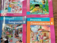 Juez emplaza a SEP para rediseñar libros de texto gratuitos