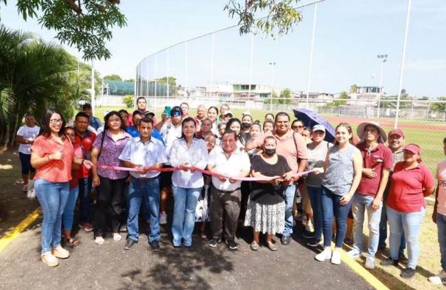 Inaugura Yolanda Osuna la Unidad Deportiva La Manga II