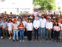 Jóvenes Construyendo el Futuro ayuda a formar ciudadanos