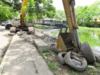 Hasta electrodomésticos extraen  de la Laguna de las Ilusiones