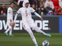 primera mujer en la historia en usar el hiyab en una Copa del Mundo