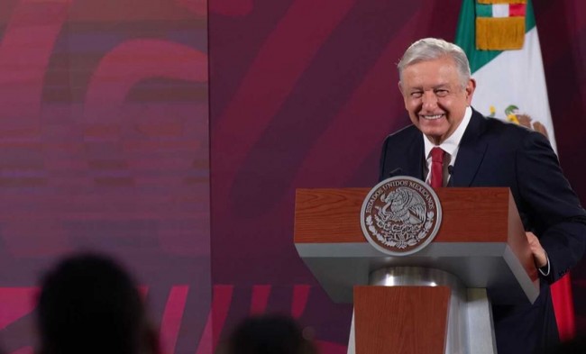 No me quedaré callado, seguiré con las críticas: AMLO