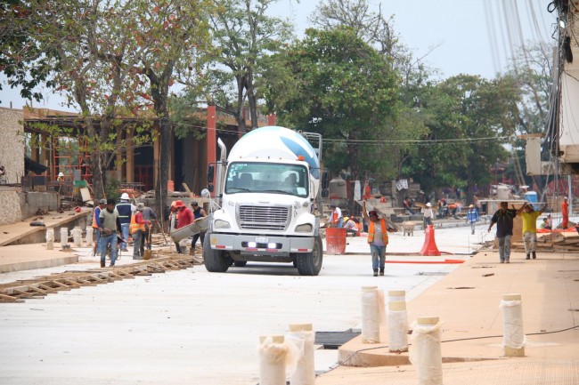 70 comercios han cerrado por trabajos en el malecón