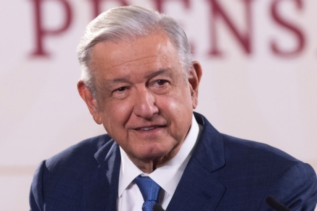 Ministro protege a empresa que debe impuestos por 25 mmdp: AMLO