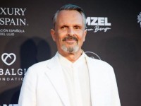 Comando armados asalta a Miguel Bosé y a sus hijos