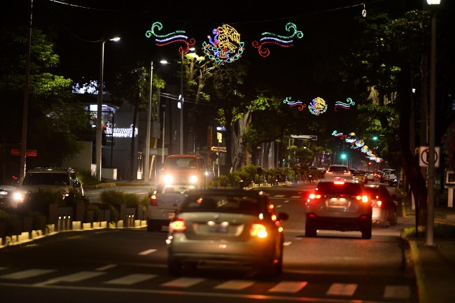 Visten de colores patrios las avenidas de Villahermosa