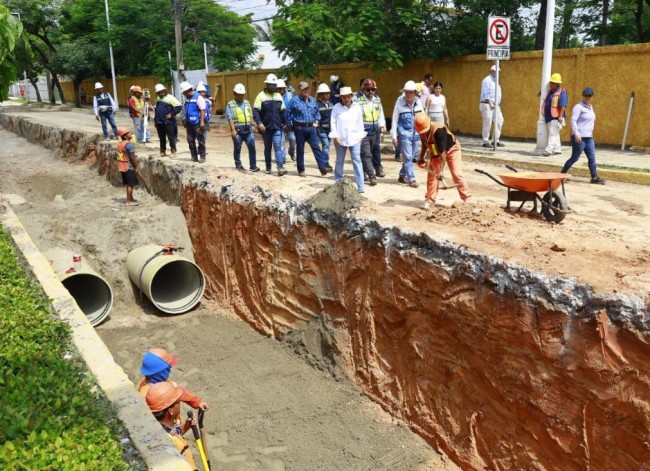 Supervisa Yolanda Osuna avances en el Acueducto