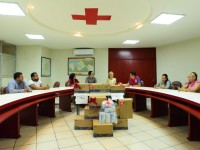 Entregan conductores privados, donativo a la Cruz Roja Tabasco