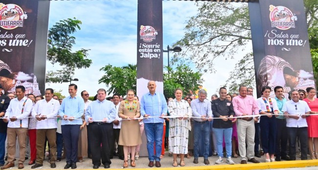 Inauguran Carlos Merino el Festival de la Butifarra