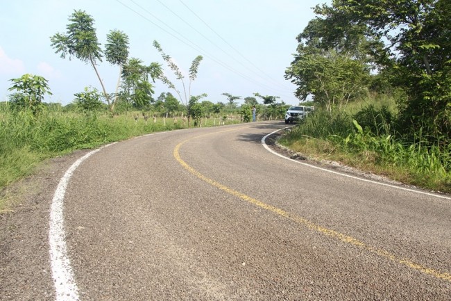 El rescate carretero sigue  avanzando en Huimanguillo